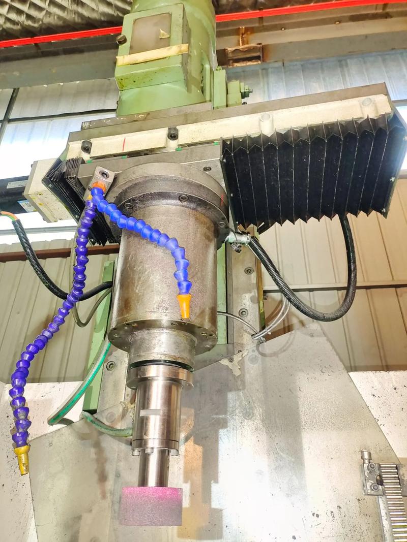 無錫機床廠wx一034,程控后改數(shù)控立式內(nèi)圓磨床,研磨內(nèi)孔5